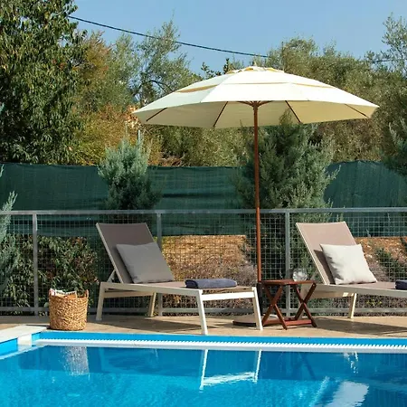 Villa Grappolo Lefkada - Athiri, 5 Min From Wonderful Ai Giannis & Lefkada Town Apolpaina