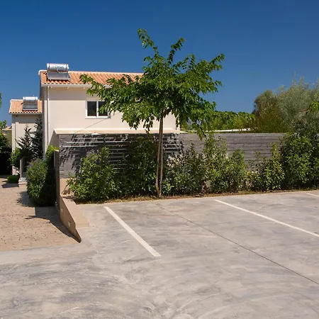 Grappolo Lefkada - Athiri, 5 Min From Wonderful Ai Giannis & Lefkada Town Villa *